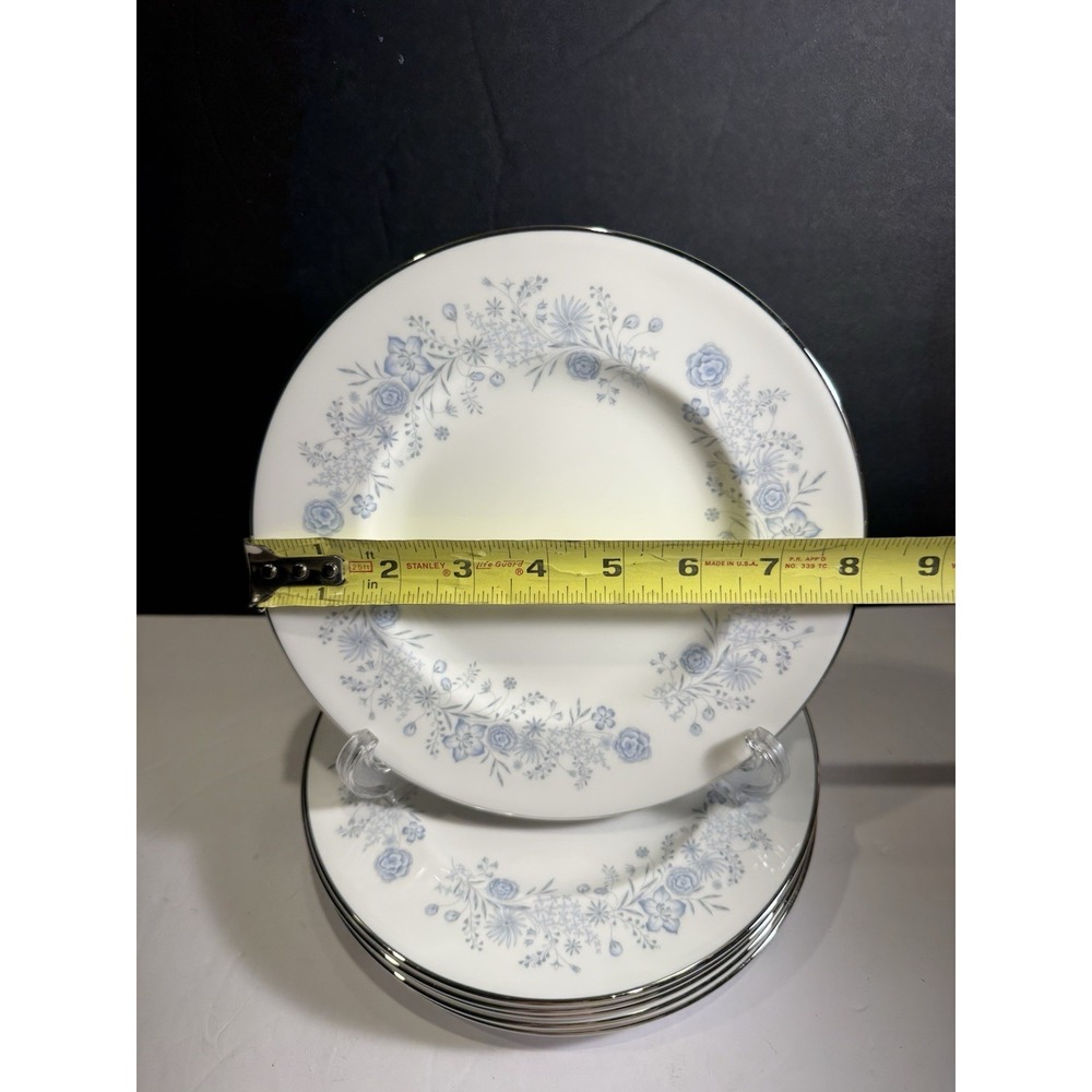 Wedgwood Belle Fleur Bone China Dinnerware Set Plates & Bowl Made England - Picture 13 of 14